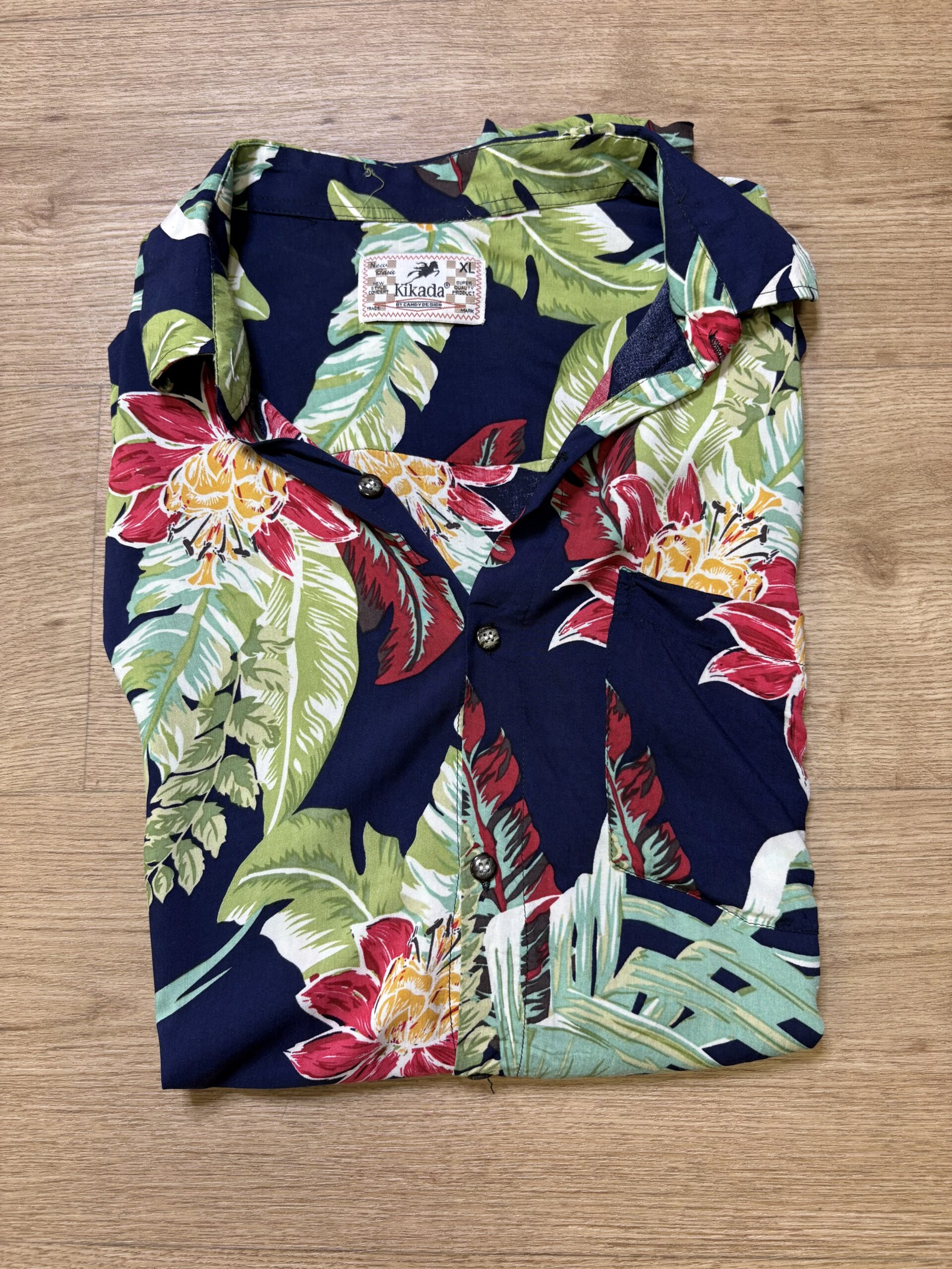 Chemise hawaïenne manches courtes