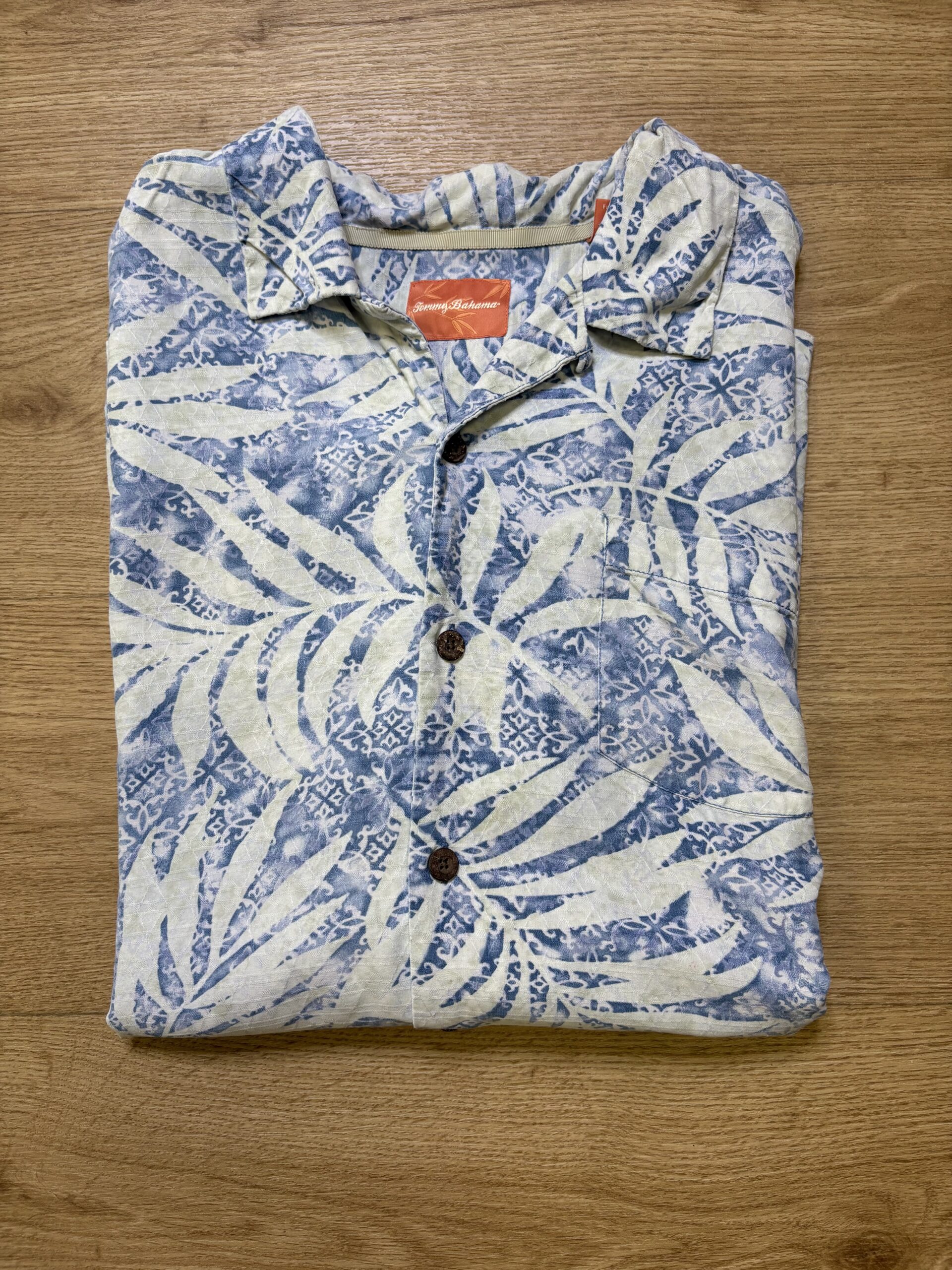 Chemise hawaïenne manches courtes