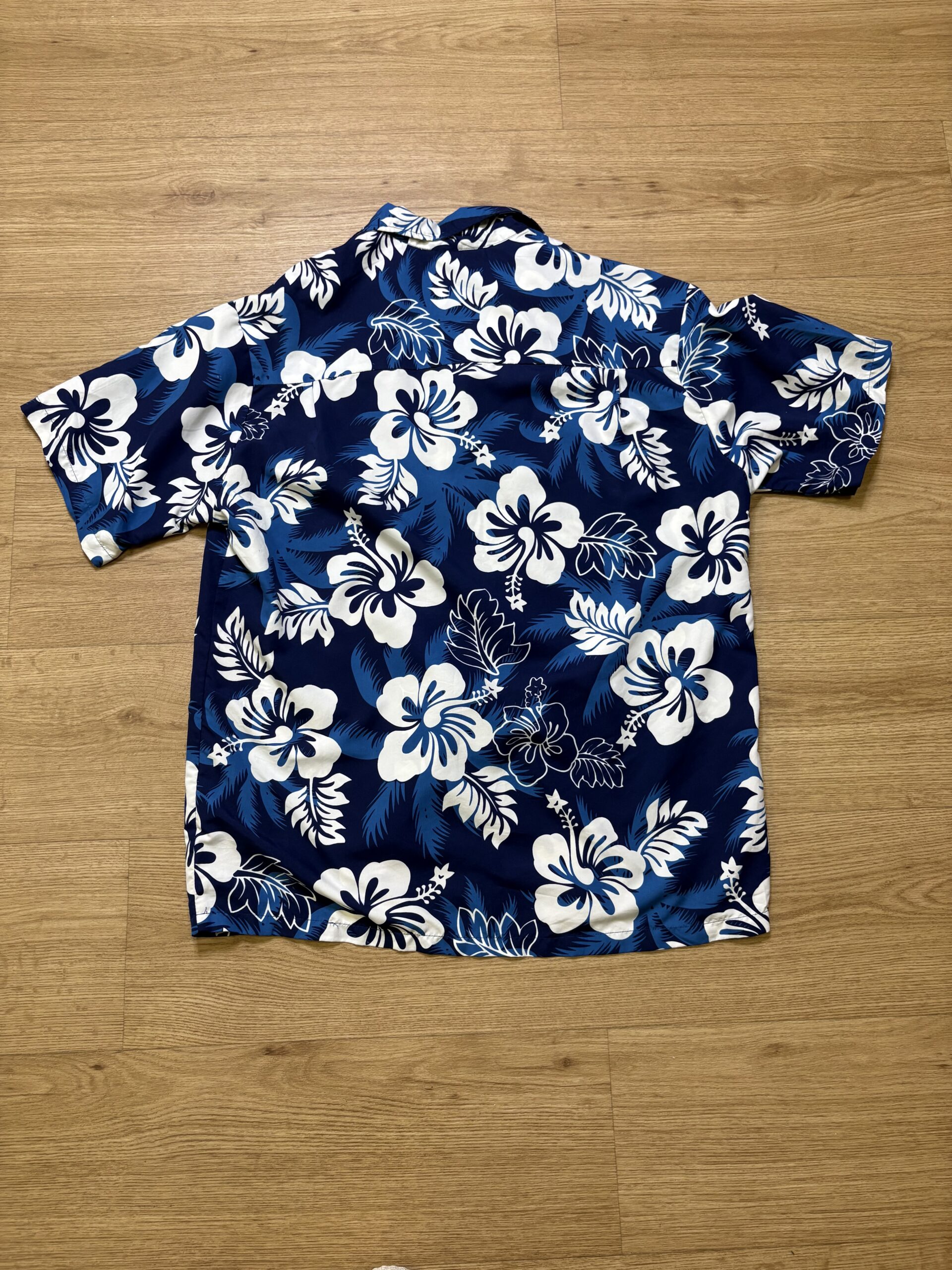 Chemise hawaienne manches courtes – Image 2